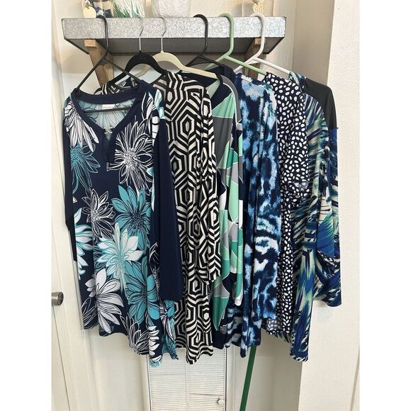 Susan Graver Tops - Lot of Susan Graver Liquid Knit Tops 3x Lot Of Six Greens Blues Work Plus Sz EUC